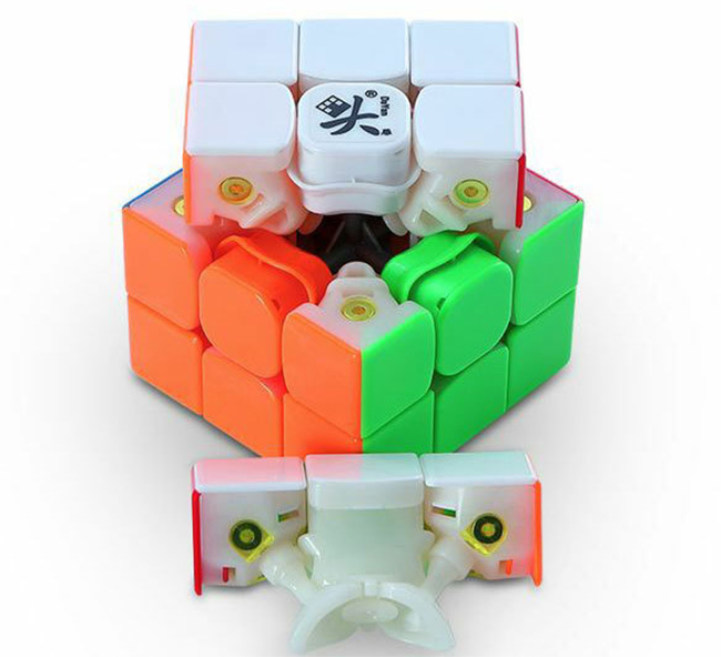 DaYan TengYun M 3x3x3 Magnetic Speed Cube Black